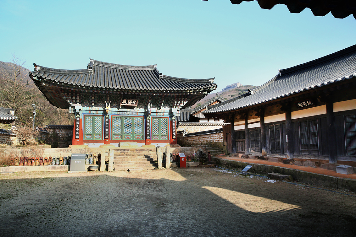 천불전 외경