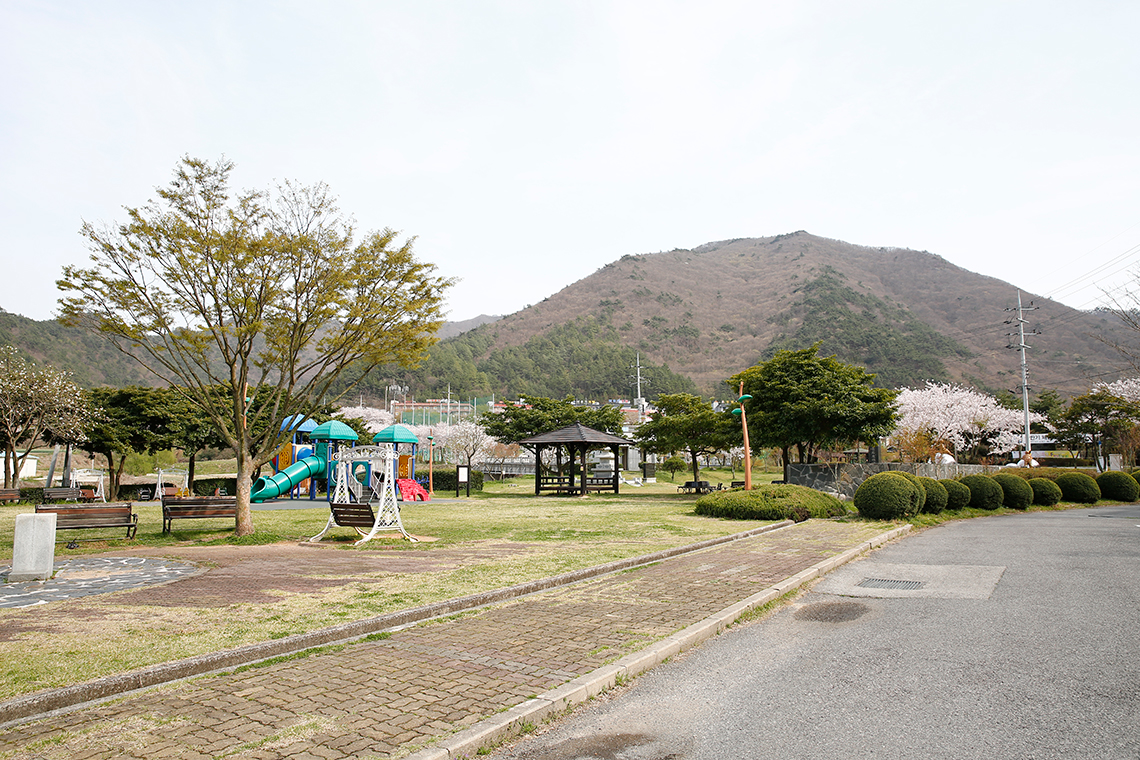 쉼터전경